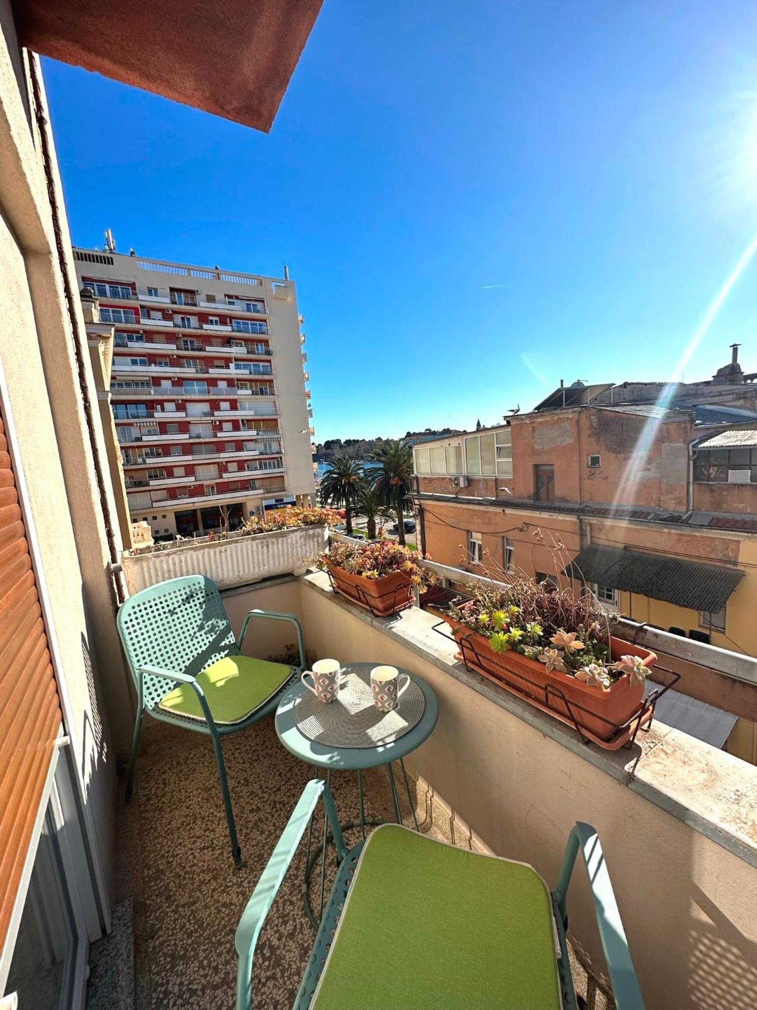 Spacious 3Bdr App In Center "Sunny Bayside" 扎达尔 外观 照片